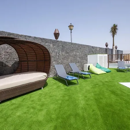 Sea Breeze Jarea Villa *