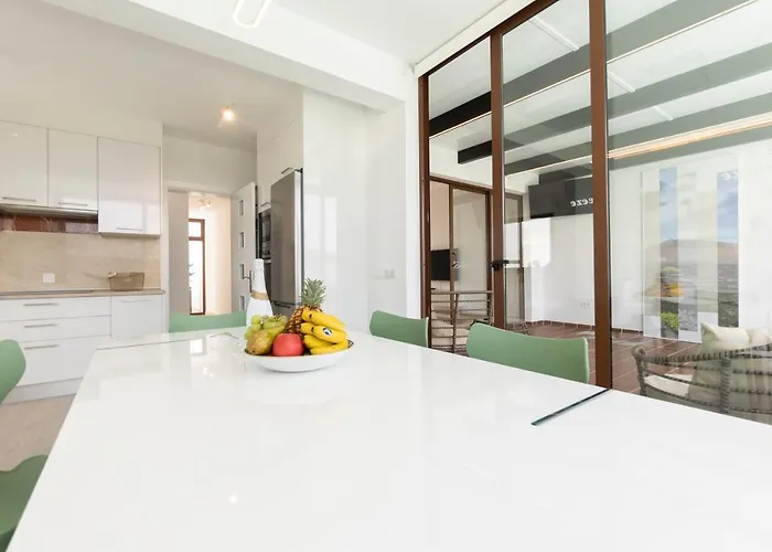 فيلة Sea Breeze Jarea