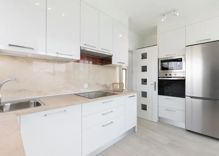 Sea Breeze Jarea * بلايا بلانكا